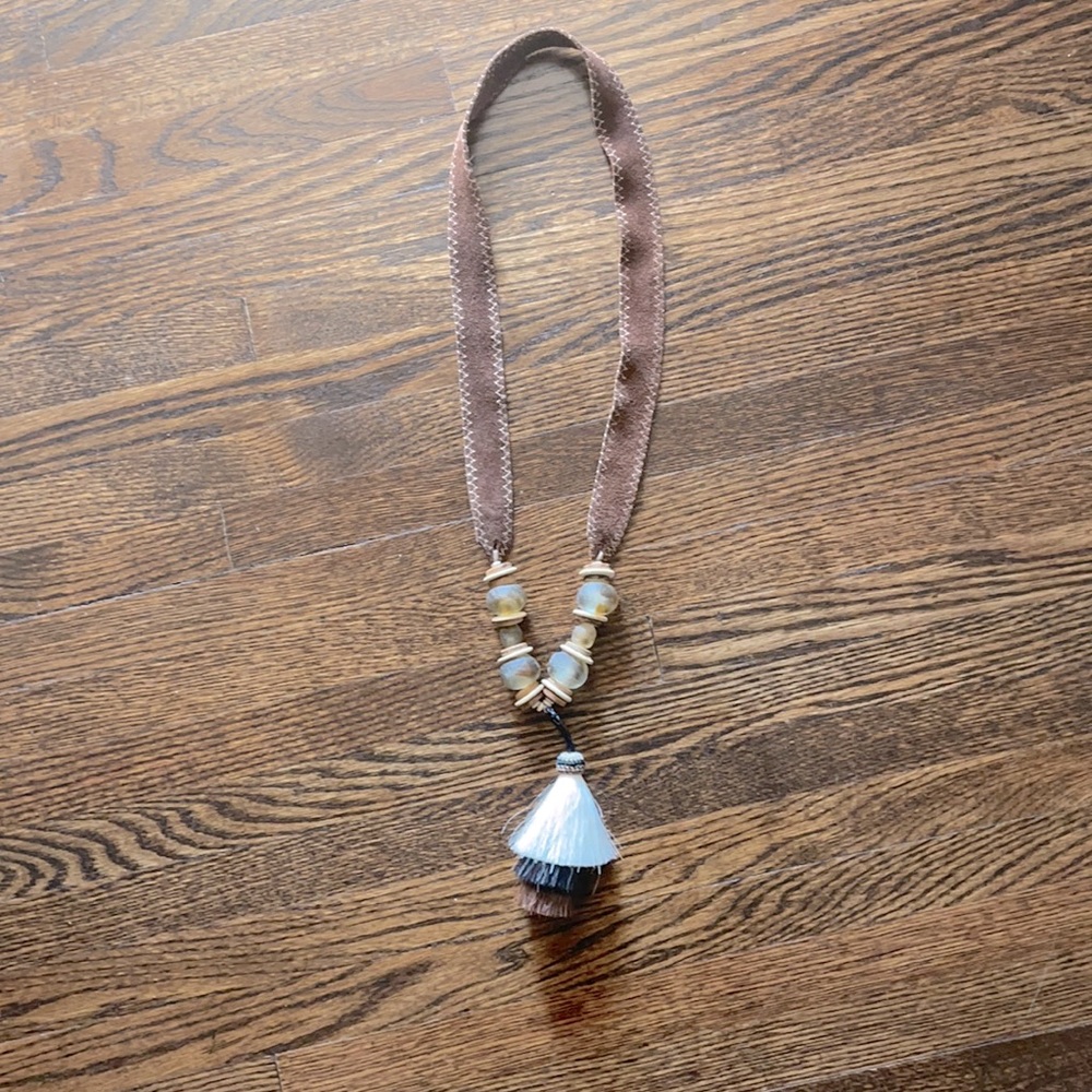 Twine and Twig horse hair tassel necklace